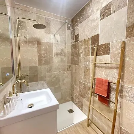 Chez Joan, De Standing, 4 Prs, A 300m Des Plages 昂蒂布