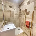 Chez Joan, De Standing, 4 Prs, A 300m Des Plages Антиб