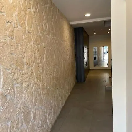 Chez Joan, De Standing, 4 Prs, A 300m Des Plages *