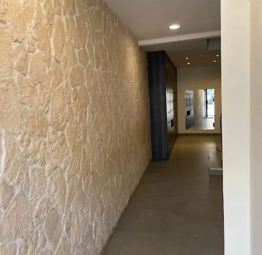 Chez Joan, De Standing, 4 Prs, A 300m Des Plages *